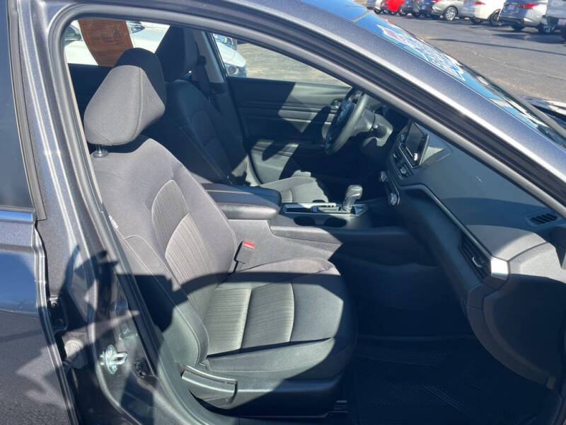 2024 Nissan Altima 2.5 S