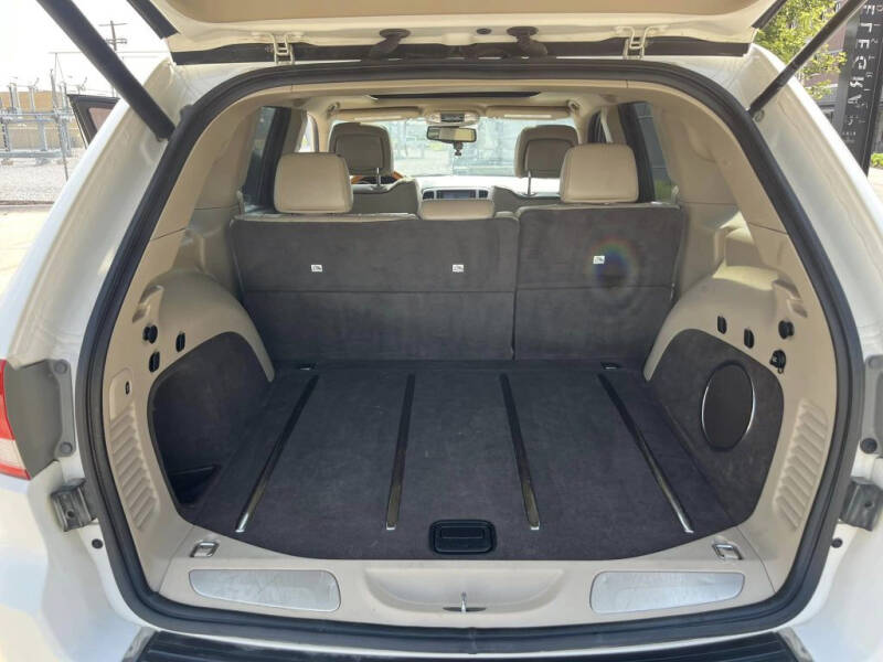 2011 Jeep Grand Cherokee Overland