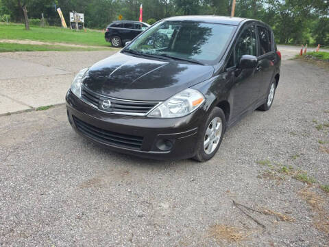2012 Nissan Versa 1.8 SL