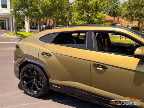 2024 Lamborghini Urus Performante
