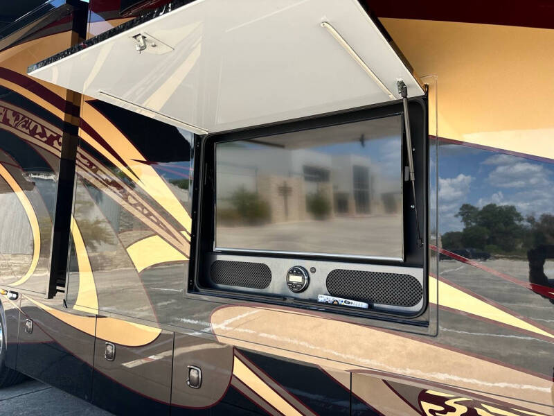 2017 Entegra Anthem 44b 1.5 Bath, 450hp Dies