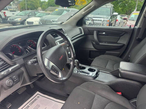 2014 GMC Acadia SLE-2