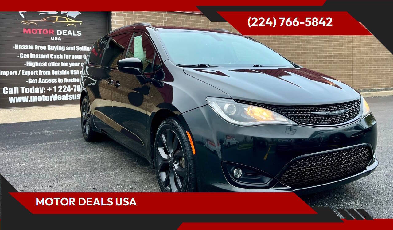 2019 Chrysler Pacifica Touring Plus 4dr Mini Van's photo