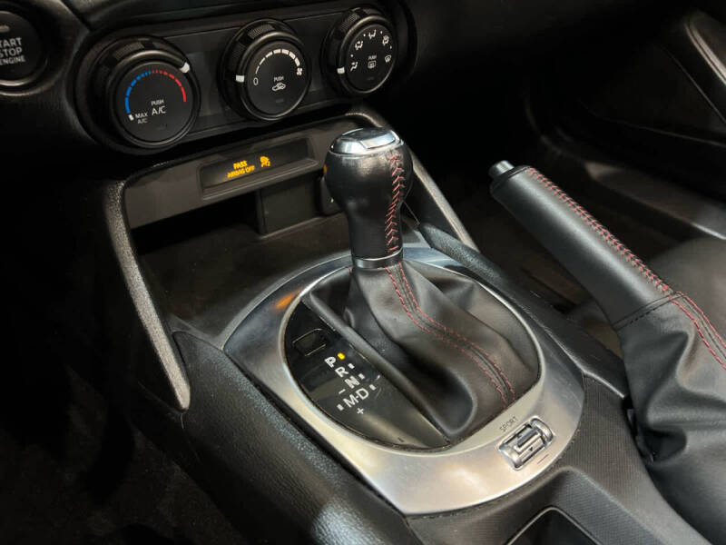 2016 Mazda MX-5 Miata Sport