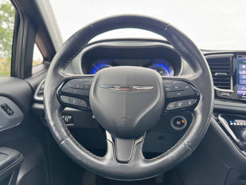2021 Chrysler Pacifica Touring L