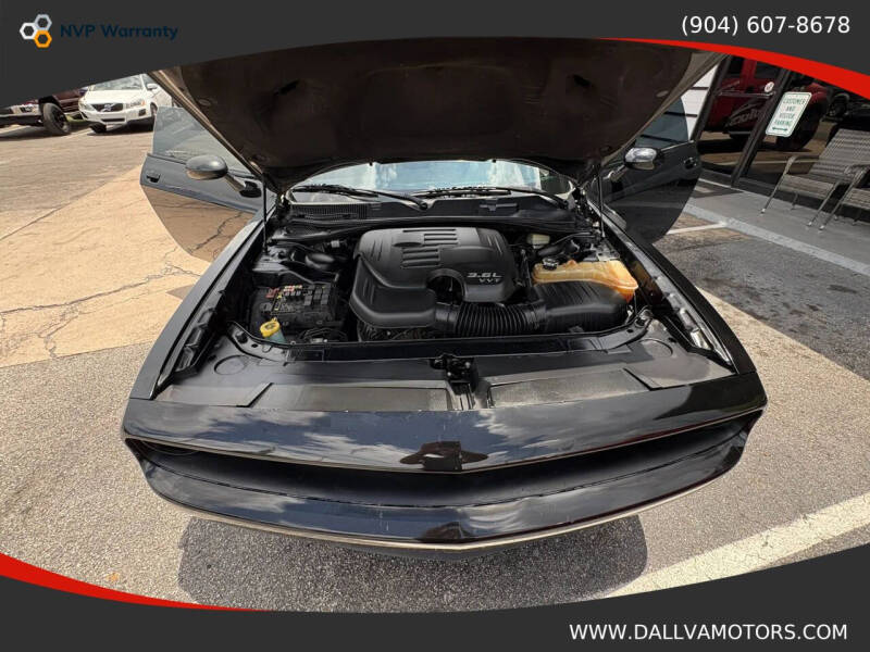 2015 Dodge Challenger SXT