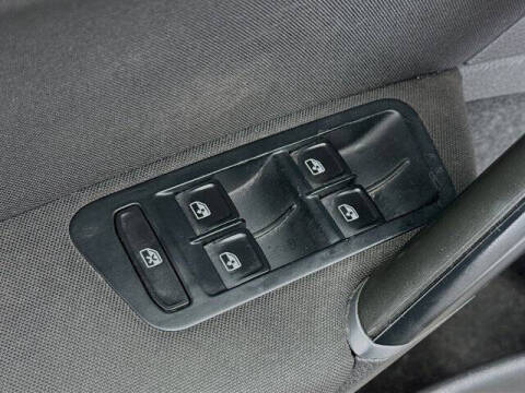 2016 Volkswagen e-Golf SE