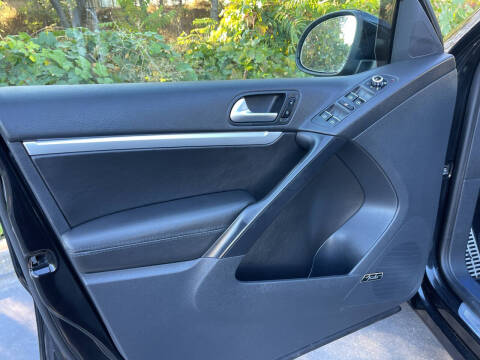 2015 Volkswagen Tiguan R-Line