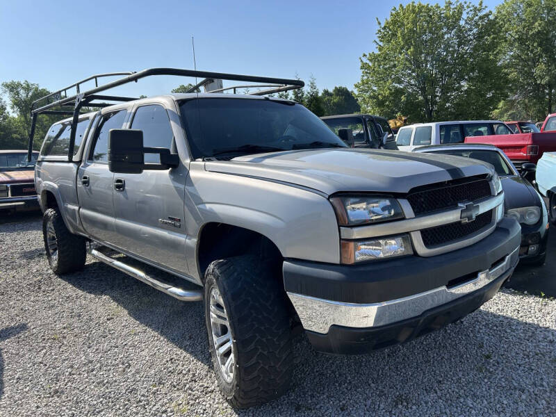 2004 Chevrolet Silverado 2500HD LS's photo