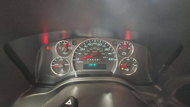 2025 Chevrolet Express 2500