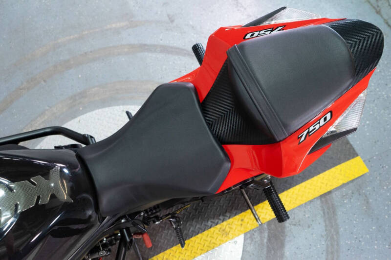2022 Suzuki GSX-R750