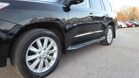 2011 Lexus LX 570