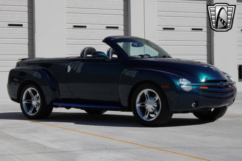 2005 Chevrolet SSR LS