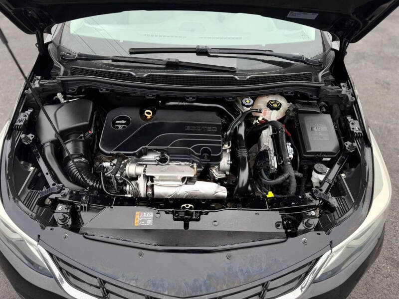 2018 Chevrolet Cruze LT Auto