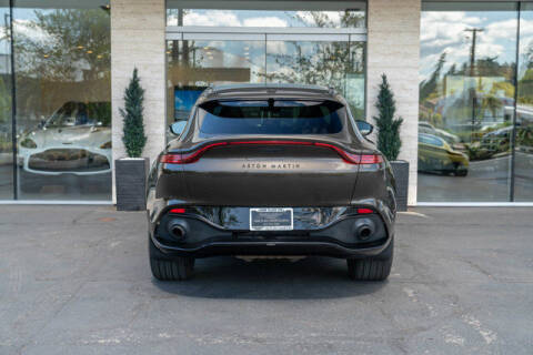 2021 Aston Martin DBX