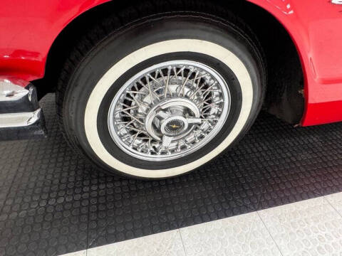 1964 Ford Thunderbird