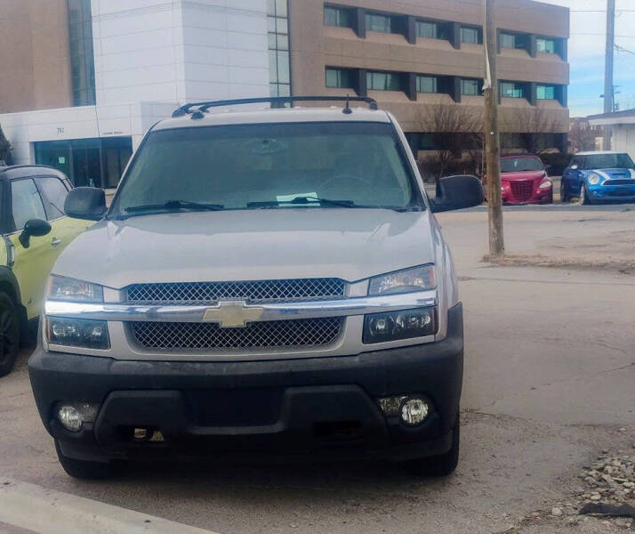 2005 Chevrolet Avalanche 1500 LS