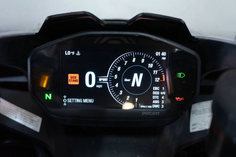 2023 Ducati Panigale V2