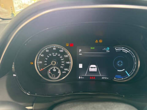 2024 Genesis Electrified GV70