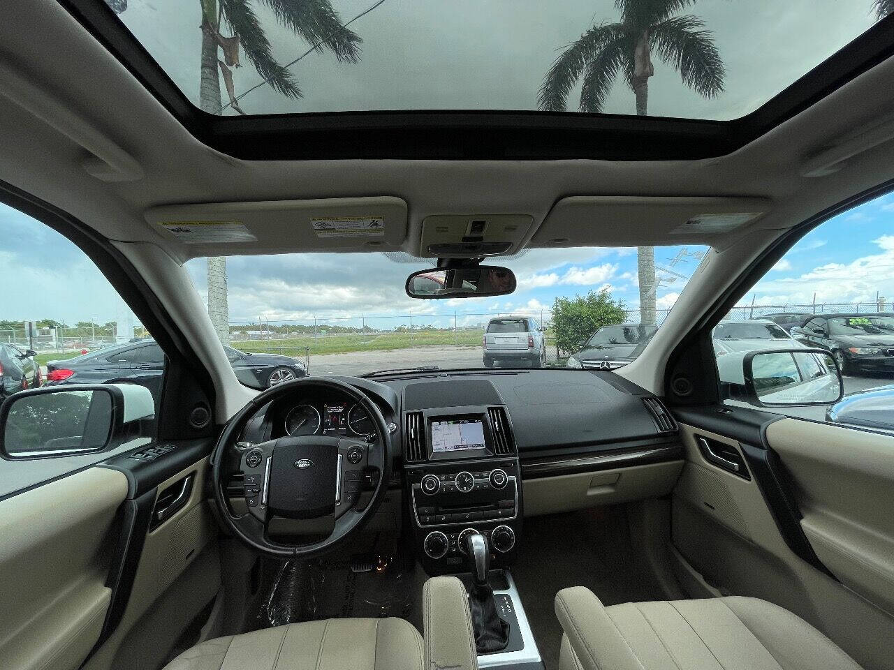 2013 LAND ROVER LR2 SUV / Crossover - $9,700