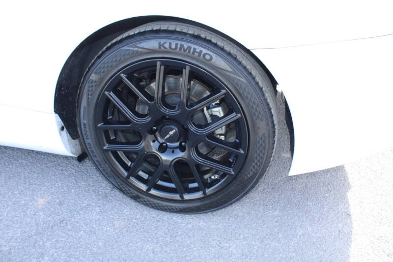 2016 Hyundai Genesis Coupe