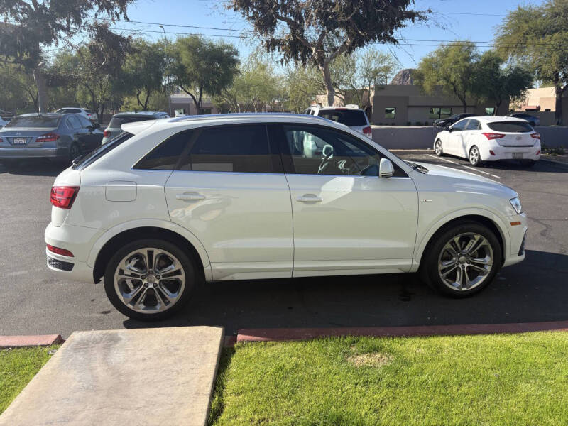 2016 Audi Q3 2.0T quattro Prestige