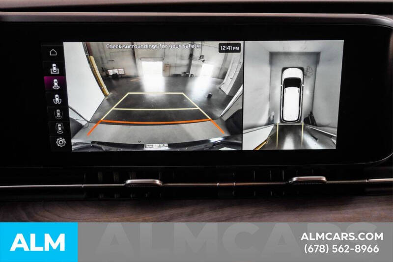 2024 Kia Carnival SX