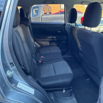 2018 Mitsubishi Outlander SE