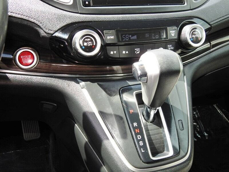2016 Honda CR-V  - $17,900