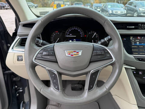 2019 Cadillac XT5 Luxury