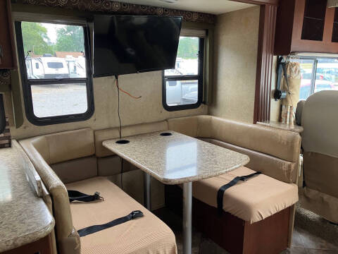 2015 Thor Motor Coach ACE