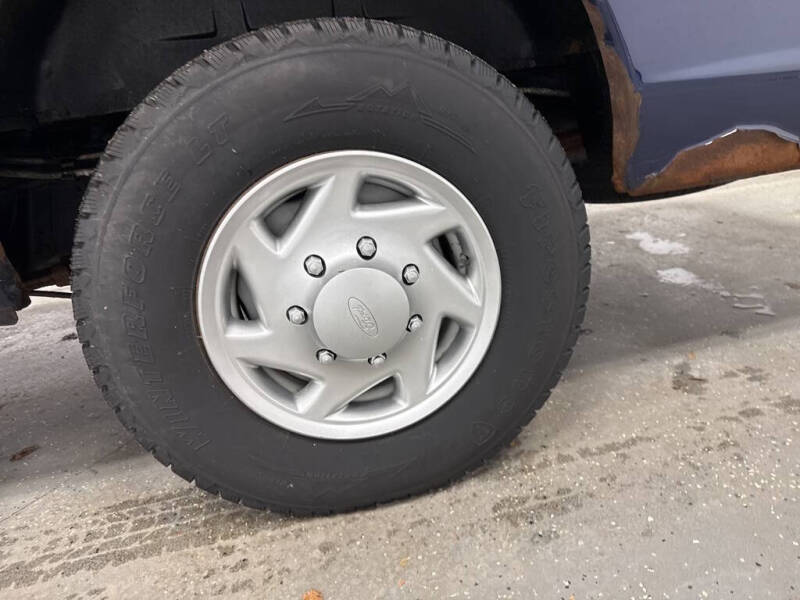 2013 Ford E-Series E-350 SD