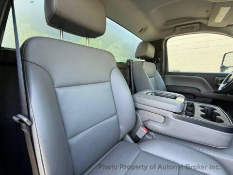 2019 Chevrolet Silverado 3500HD CC