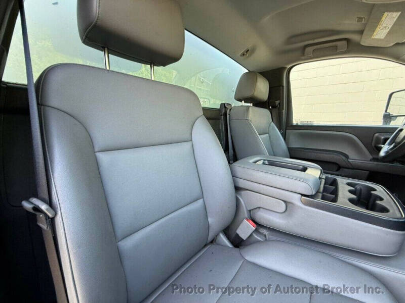 2019 Chevrolet Silverado 3500HD CC