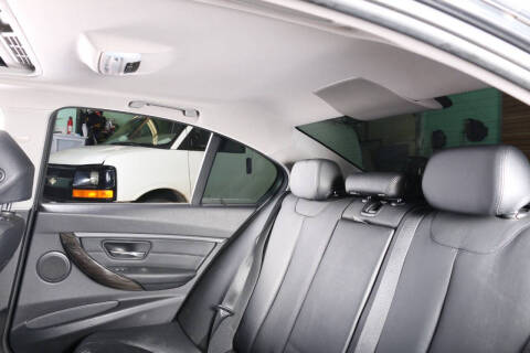 2013 BMW 3 Series 328i xDrive