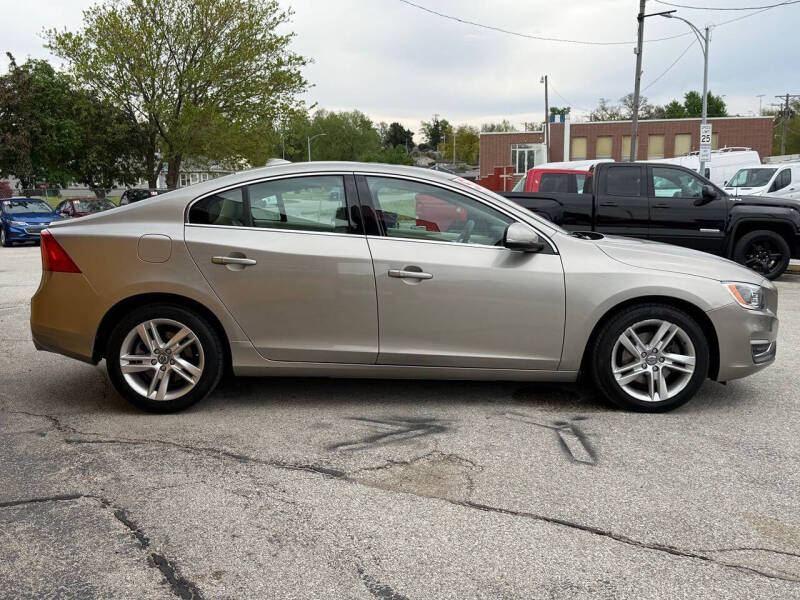 2015 Volvo S60 T5 Drive-E Platinum