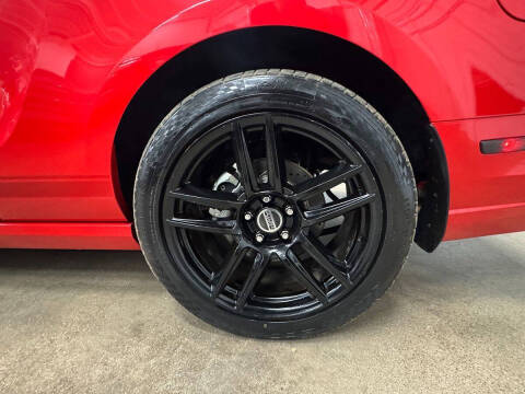 2013 Ford Mustang GT Premium