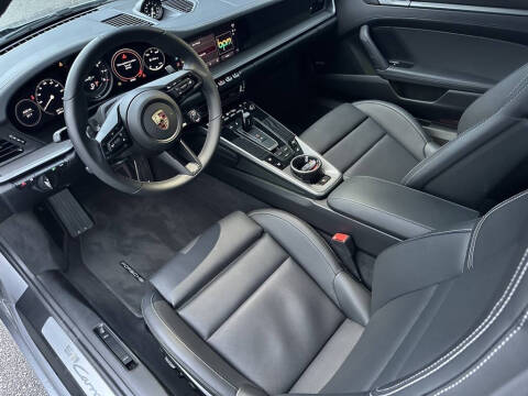 2024 Porsche 911 Carrera