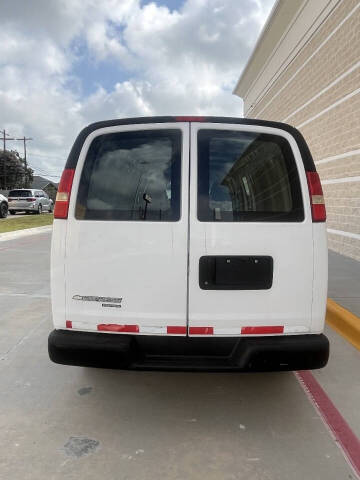 2014 Chevrolet Express 2500
