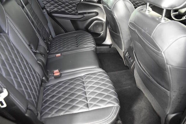 2023 Mitsubishi Outlander SEL