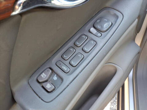 2002 Cadillac DeVille