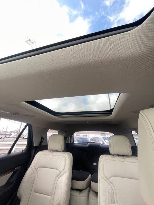 2019 Ford Explorer Platinum