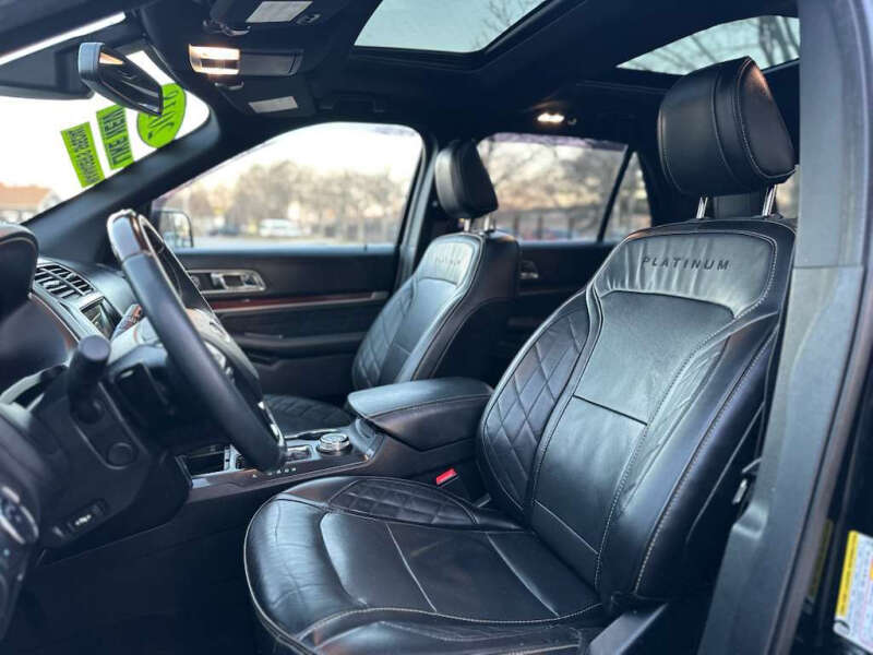 2018 Ford Explorer Platinum