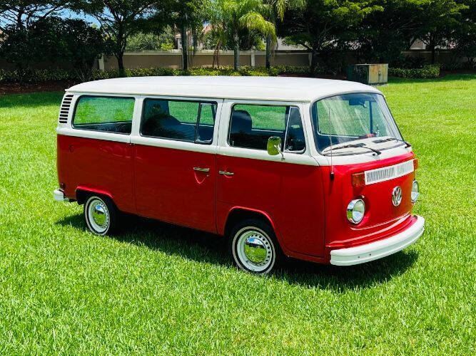 1977 Volkswagen Bus