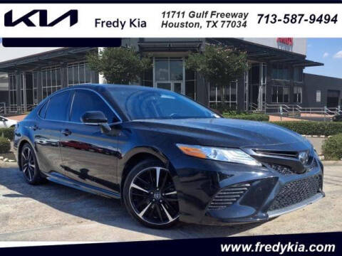 2020 Toyota Camry for sale at FREDY USED CAR SALES in Houston TX