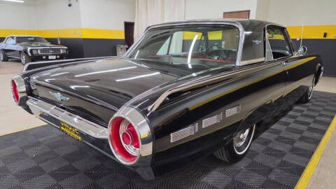 1962 Ford Thunderbird