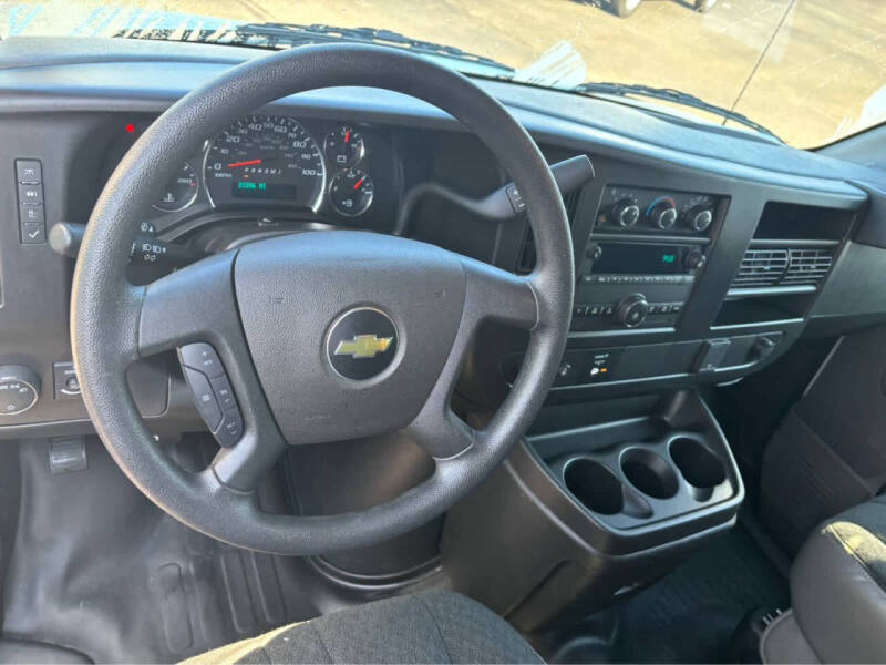2024 Chevrolet Express 2500