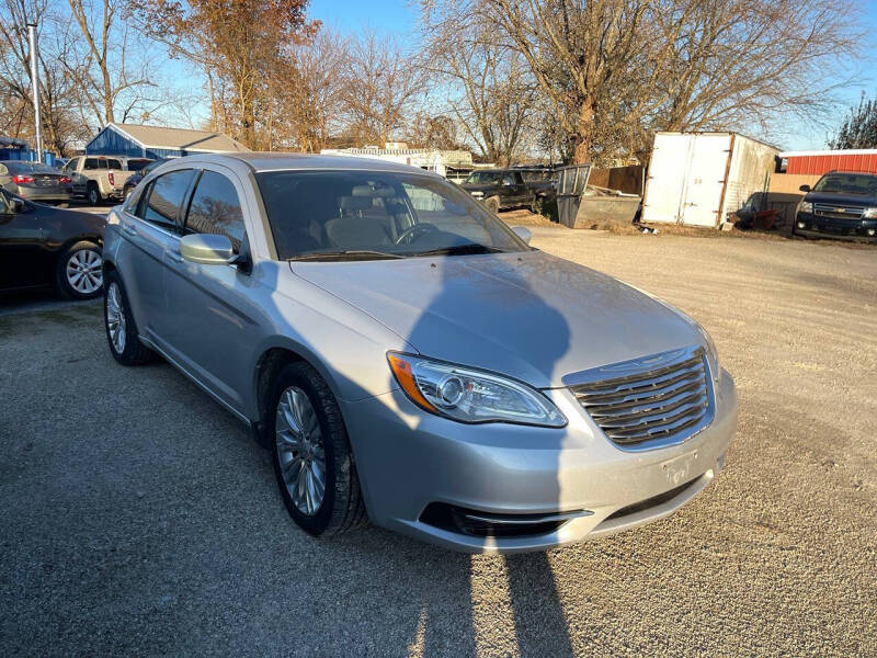 2012 Chrysler 200 LX