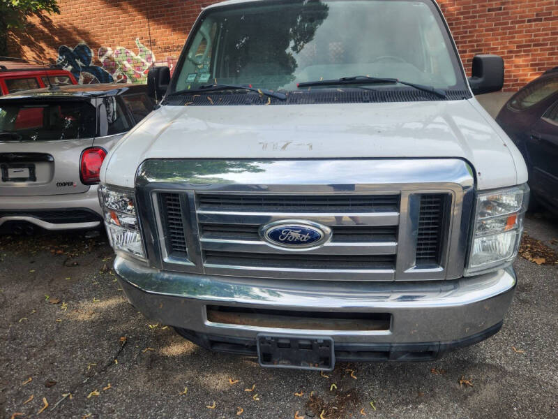 2014 Ford E-Series E-250