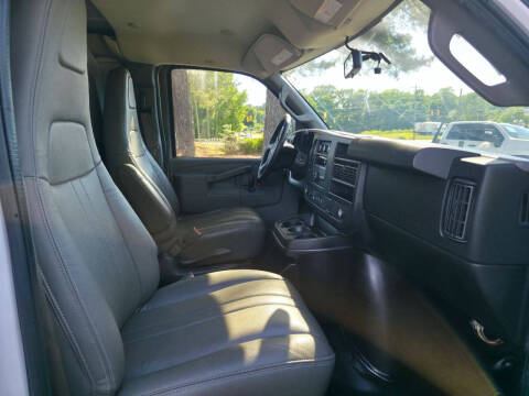 2018 Chevrolet Express 2500